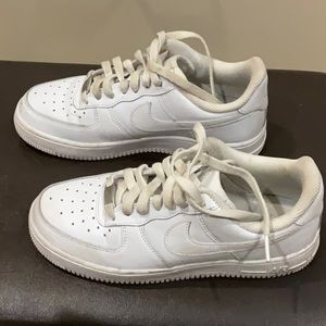 Women’s Nike Air Force 1 sneakers
